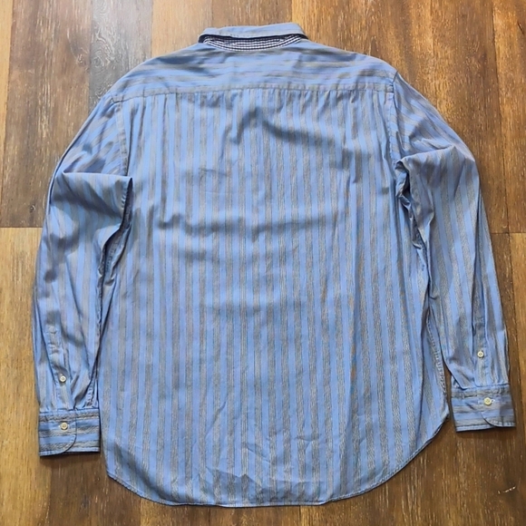 Burberry - Casual/Dress Button Down - Size Large - Like New Condition - Picture 4 of 6